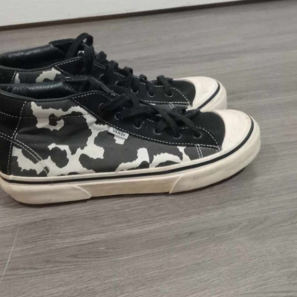 Cow Print Vans (Style 29) - Picture 3 of 4